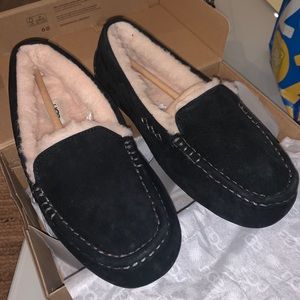 COPY - Ansley UGG Slippers moccasins